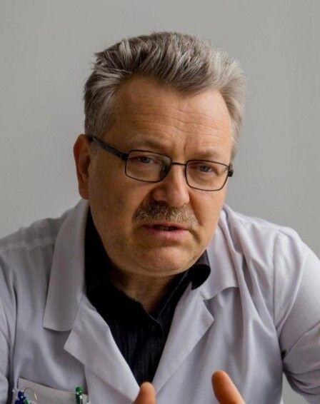 Doctor Rheumatologist Marek